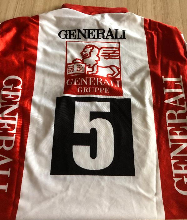 Munich 3 back Six Day jersey